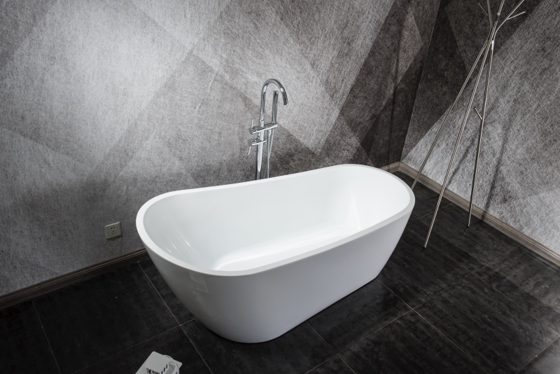 XM-F206.2 bath tub
